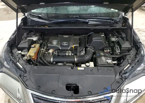 2019 Lexus Nx 300 Base z USA, uszkodzony, nr VIN JTJBARBZ1K2196315